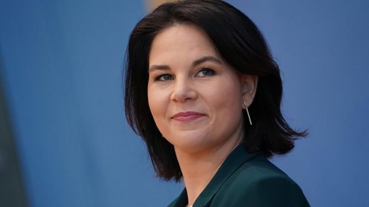 Бербок предупредила Европу, что война в Украине вступила в новую фазу Бербок предупредила Европу, что война в Украине вступила в новую фазу