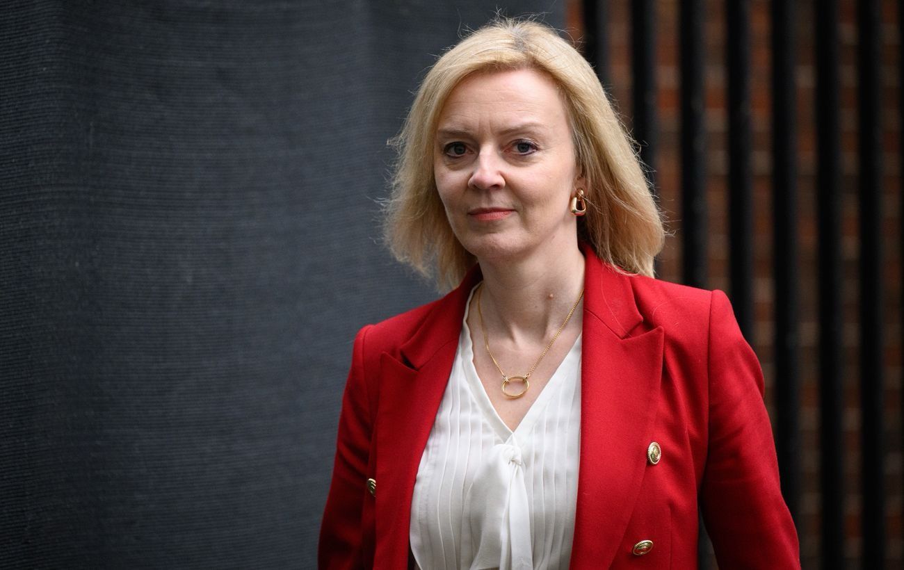 Лиз Трасс изучала прогноз погоды для исследования последствий ядерного удара по Украине Лиз Трасс изучала прогноз погоды для исследования последствий ядерного удара по Украине