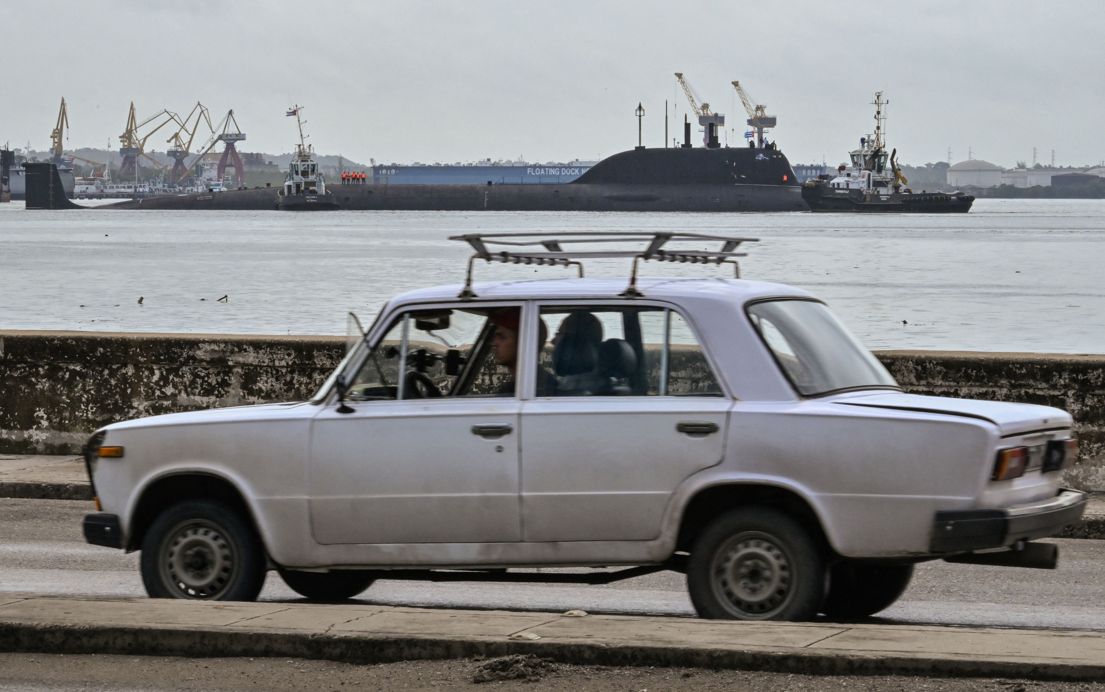 АвтоВАЗ влез в долги