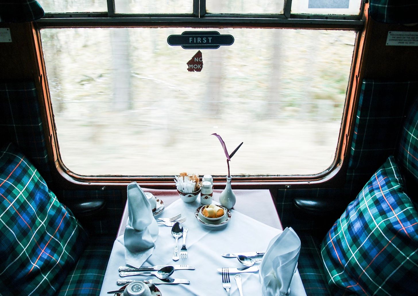 По Британии начнет курсировать новый роскошный поезд По Британии начнет курсировать новый роскошный поезд