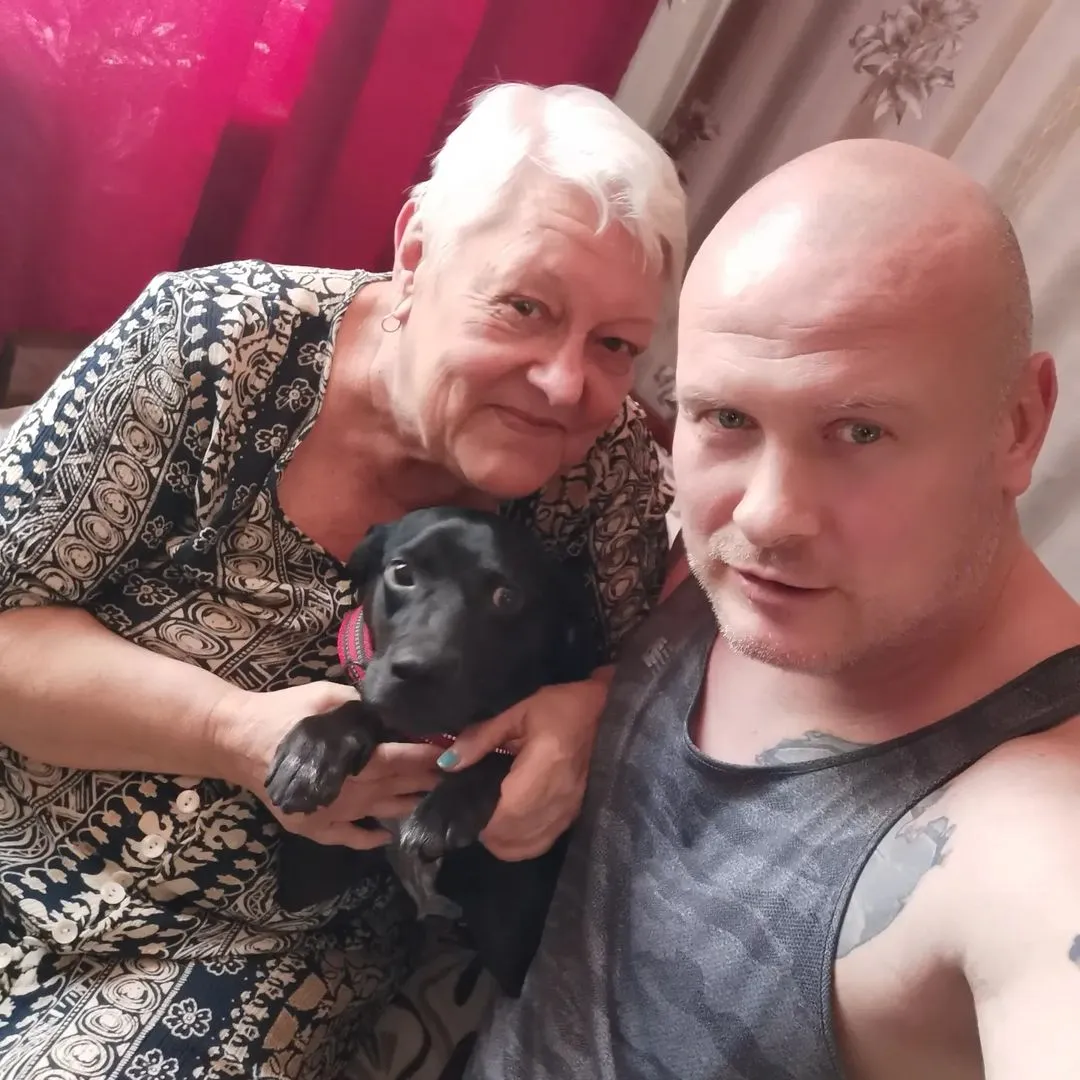 Узелков с мамой Узелков с мамой