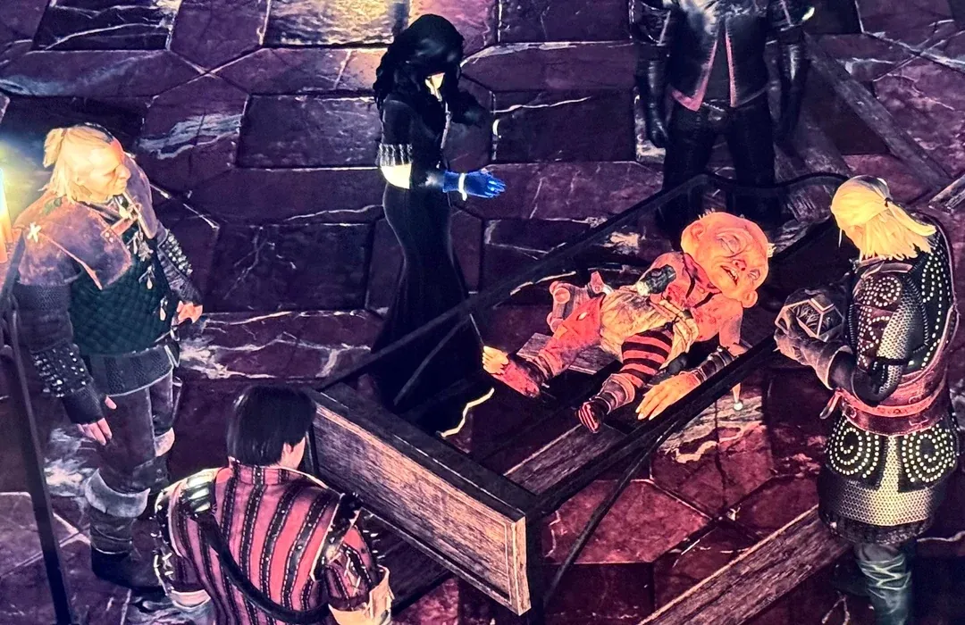 Молот поміж ніг Уми Молот поміж ніг Уми