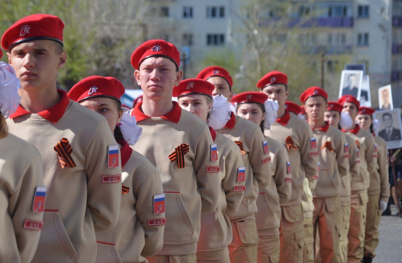 Як "Юнармія" готує українських підлітків в окупації до воєнних дій проти України