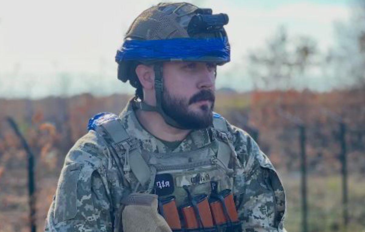 Я боюся іти в ЗСУ - Мстислав Банік, який підписав контракт, дав поради - 24 Канал Я боюся іти в ЗСУ - Мстислав Банік, який підписав контракт, дав поради - 24 Канал