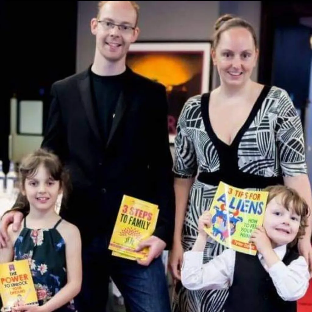 Вони відмовилися від традиційної шкільної програми для своїх дітей Вони відмовилися від традиційної шкільної програми для своїх дітей