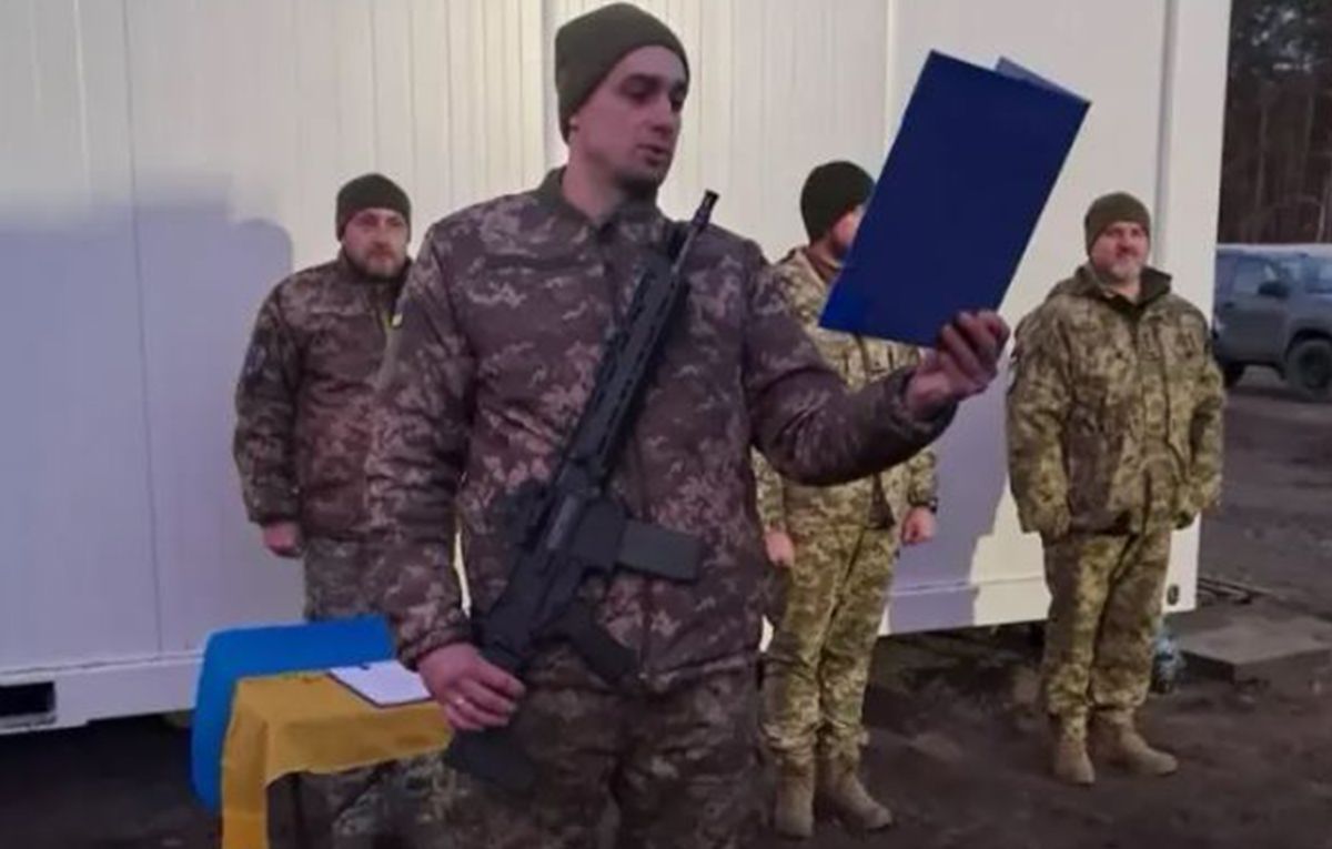 Украинский легион в Польше - первая группа добровольцев приняла присягу - 24 Канал Украинский легион в Польше - первая группа добровольцев приняла присягу - 24 Канал