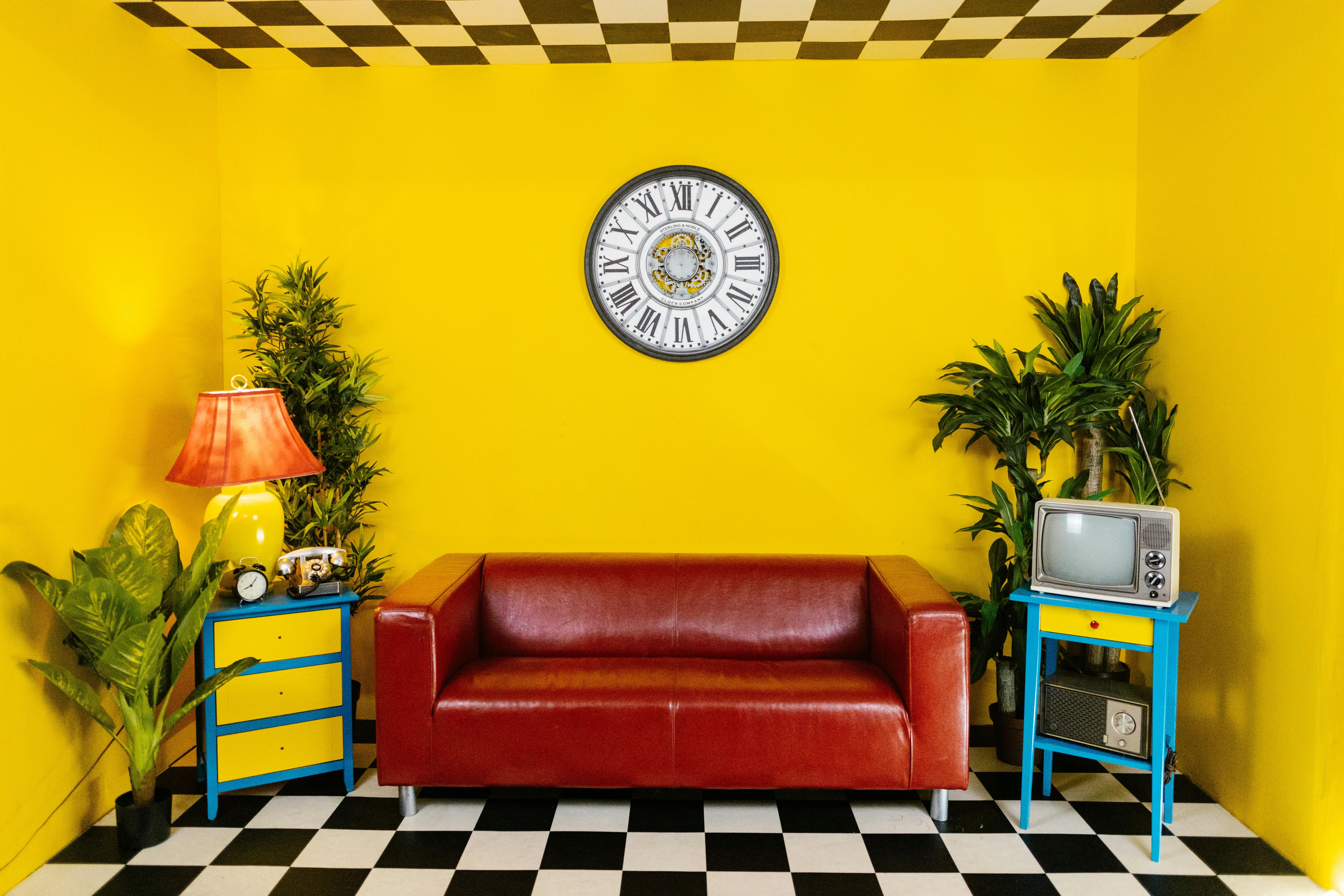 Жовтий колір в інтер'єрі - як його додати, щоб не перенавантажити простір Жовтий колір в інтер'єрі - як його додати, щоб не перенавантажити простір