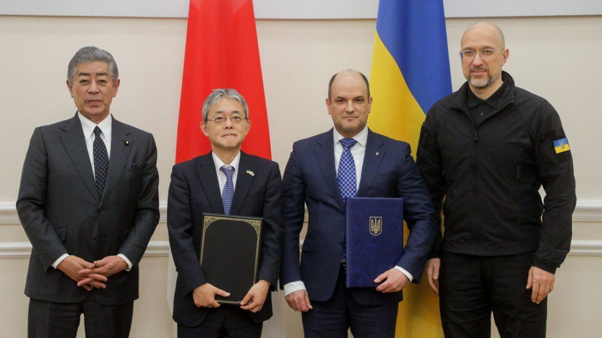 Япония выделила средства Украине Япония выделила средства Украине