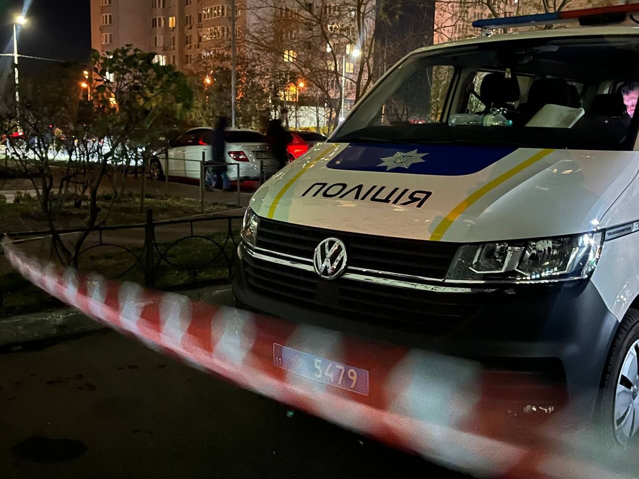 В Киеве из окна выпал 11-летний мальчик В Киеве из окна выпал 11-летний мальчик