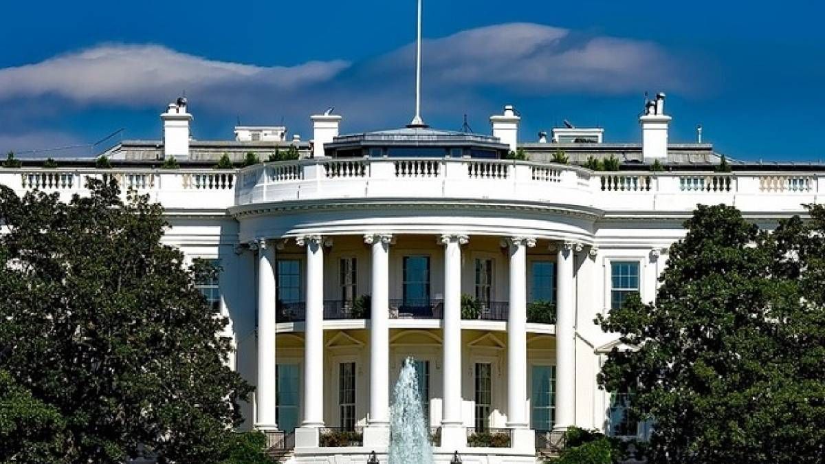 Вашингтон передал Киеву пакет новой военной помощи Вашингтон передал Киеву пакет новой военной помощи