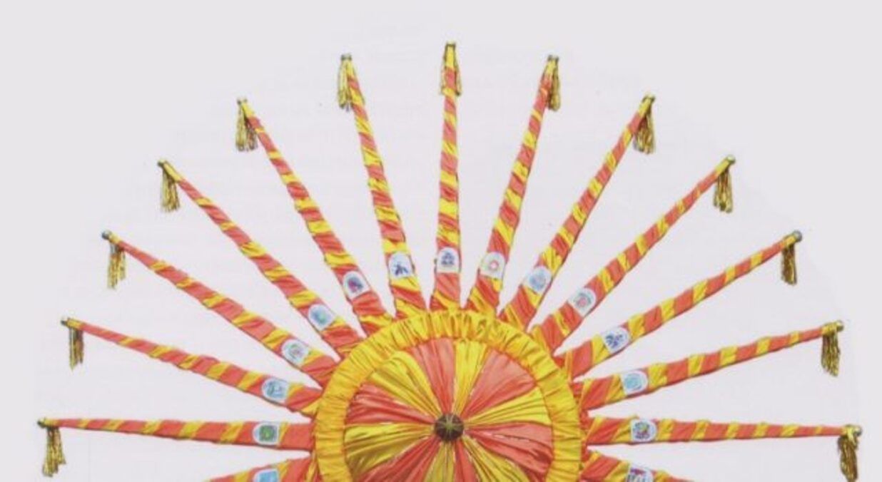 Майстер з Дублян виготовляє унікальні різдвяні зірки Майстер з Дублян виготовляє унікальні різдвяні зірки