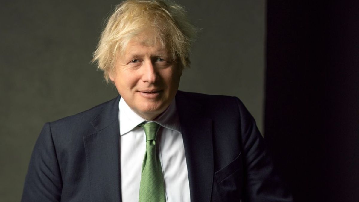 Борис Джонсон показался в футболке украинского бренда и высказался о войне - Show24 Борис Джонсон показался в футболке украинского бренда и высказался о войне - Show24