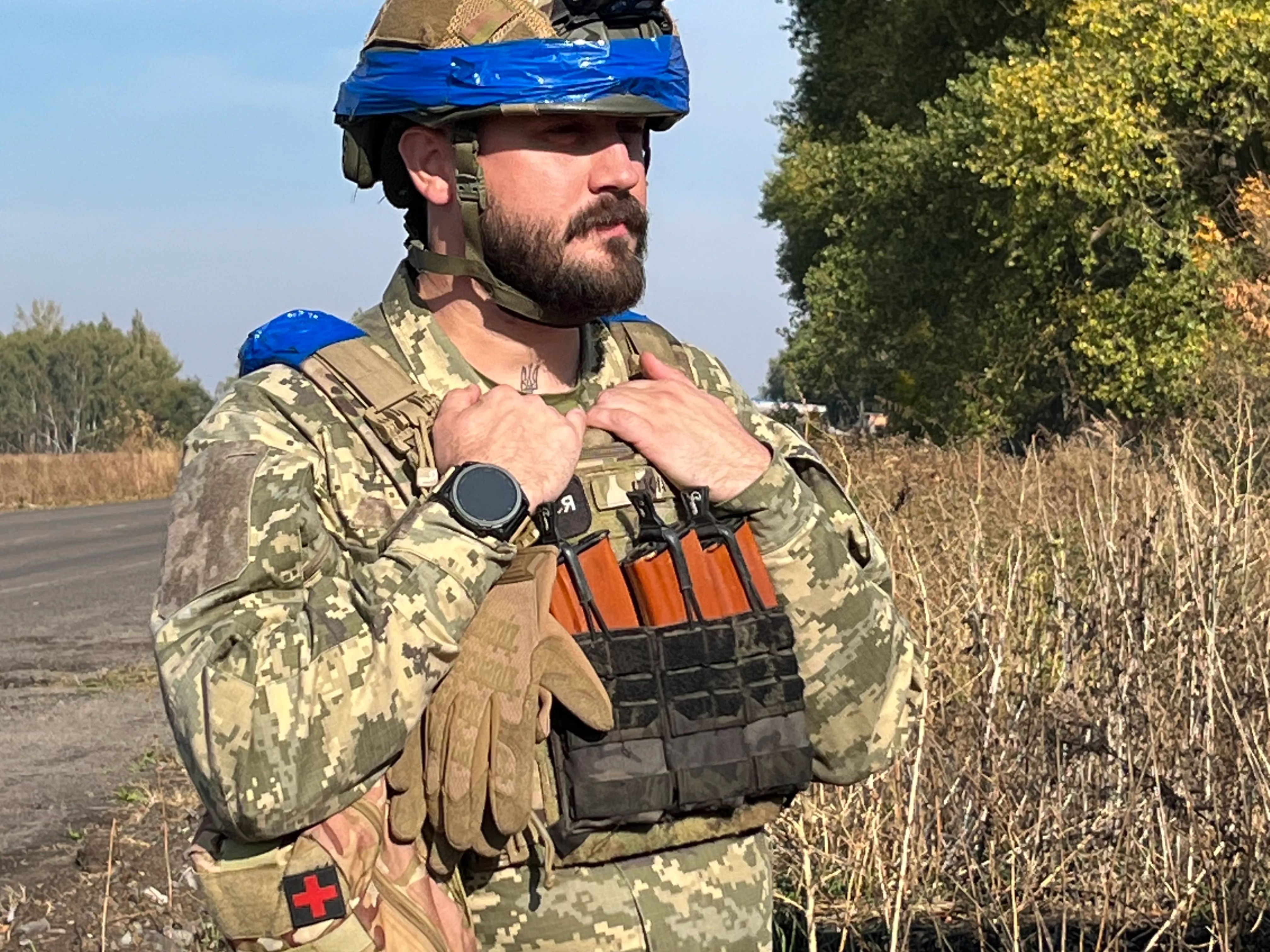 Банік дав пораду для тих, хто вагається йти в армію чи ні