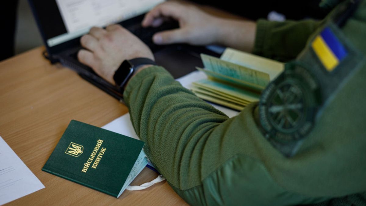 Як стати в електронну чергу до ТЦК Як стати в електронну чергу до ТЦК