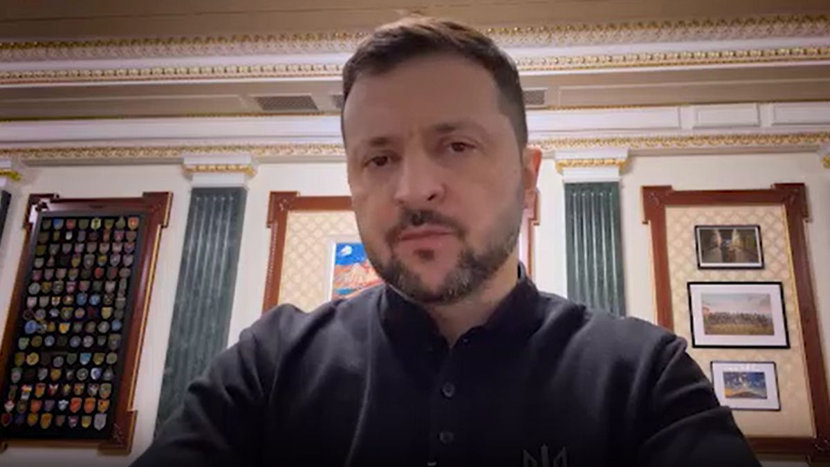 Зеленський прокоментував скасоване через загрозу удару засідання Верховної Ради - 24 Канал Зеленський прокоментував скасоване через загрозу удару засідання Верховної Ради - 24 Канал