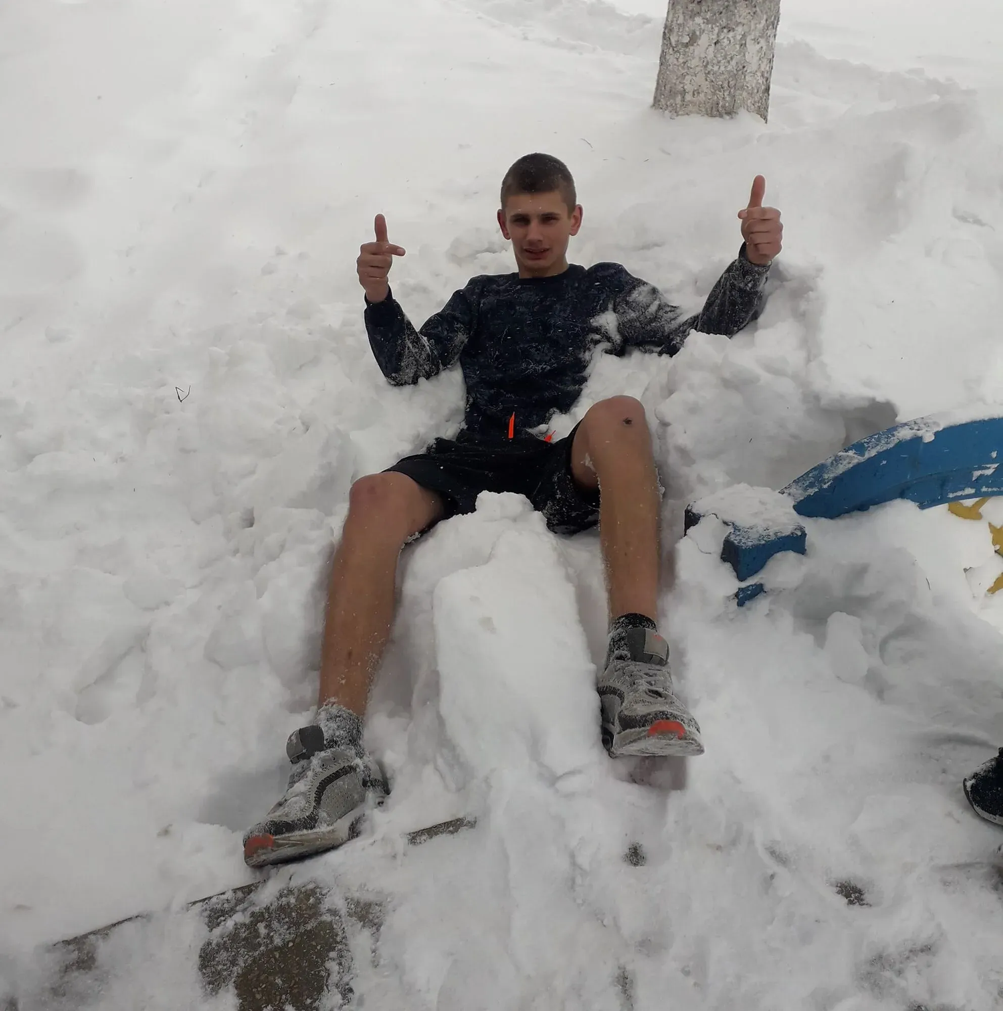 Василь Нестерчук також загинув у Глухові після обстрілу гуртожитку Василь Нестерчук також загинув у Глухові після обстрілу гуртожитку