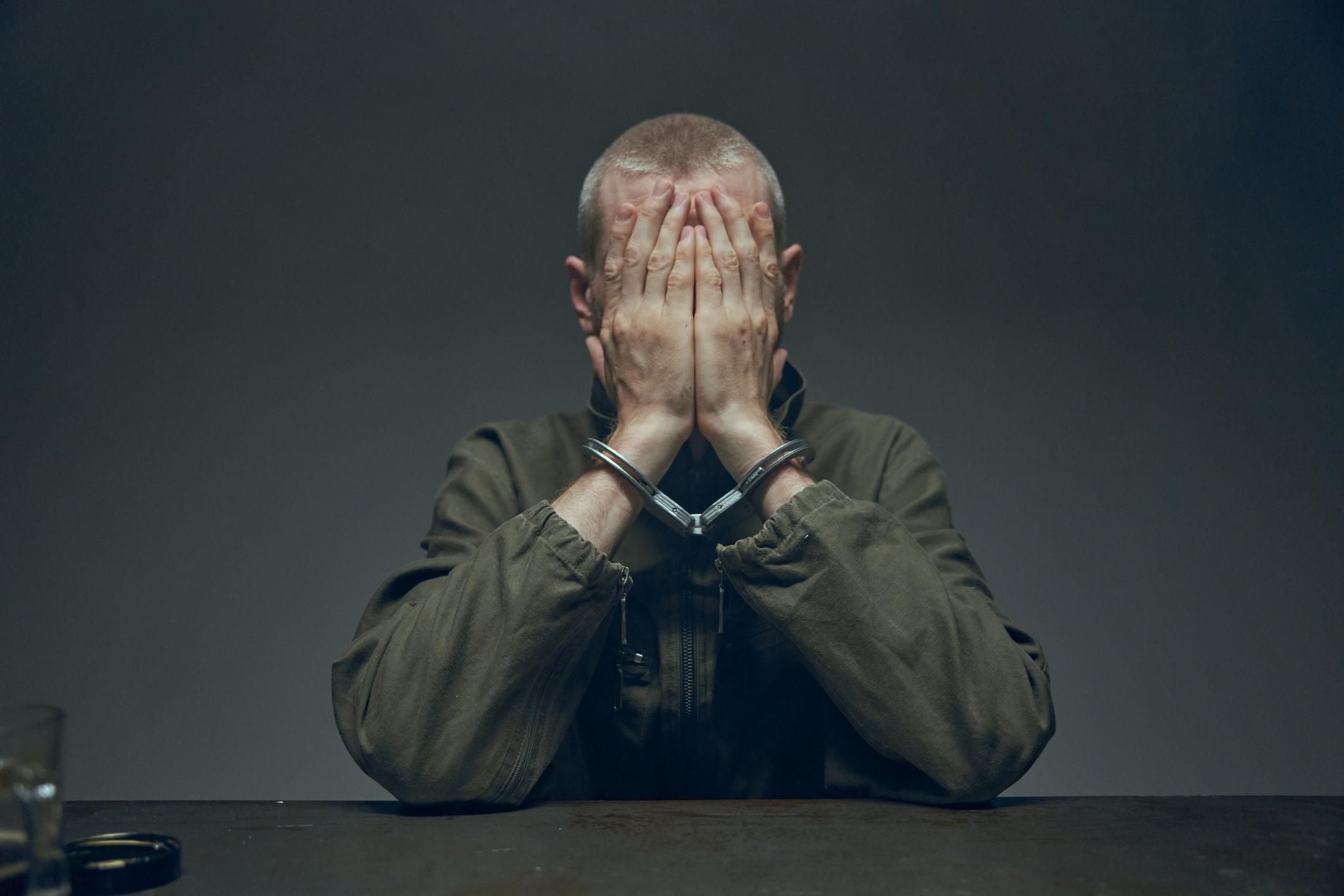 Чотири тисячі врятовані, але тисячі залишаються в неволі: скільки українців перебуває в полоні - 24 Канал Чотири тисячі врятовані, але тисячі залишаються в неволі: скільки українців перебуває в полоні - 24 Канал