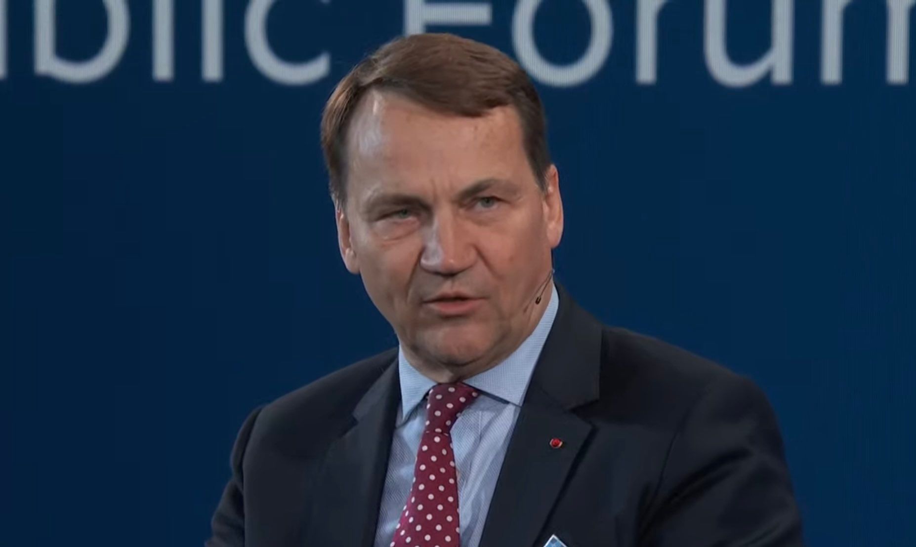 Сикорский сказал, когда закончится война в Украине Сикорский сказал, когда закончится война в Украине