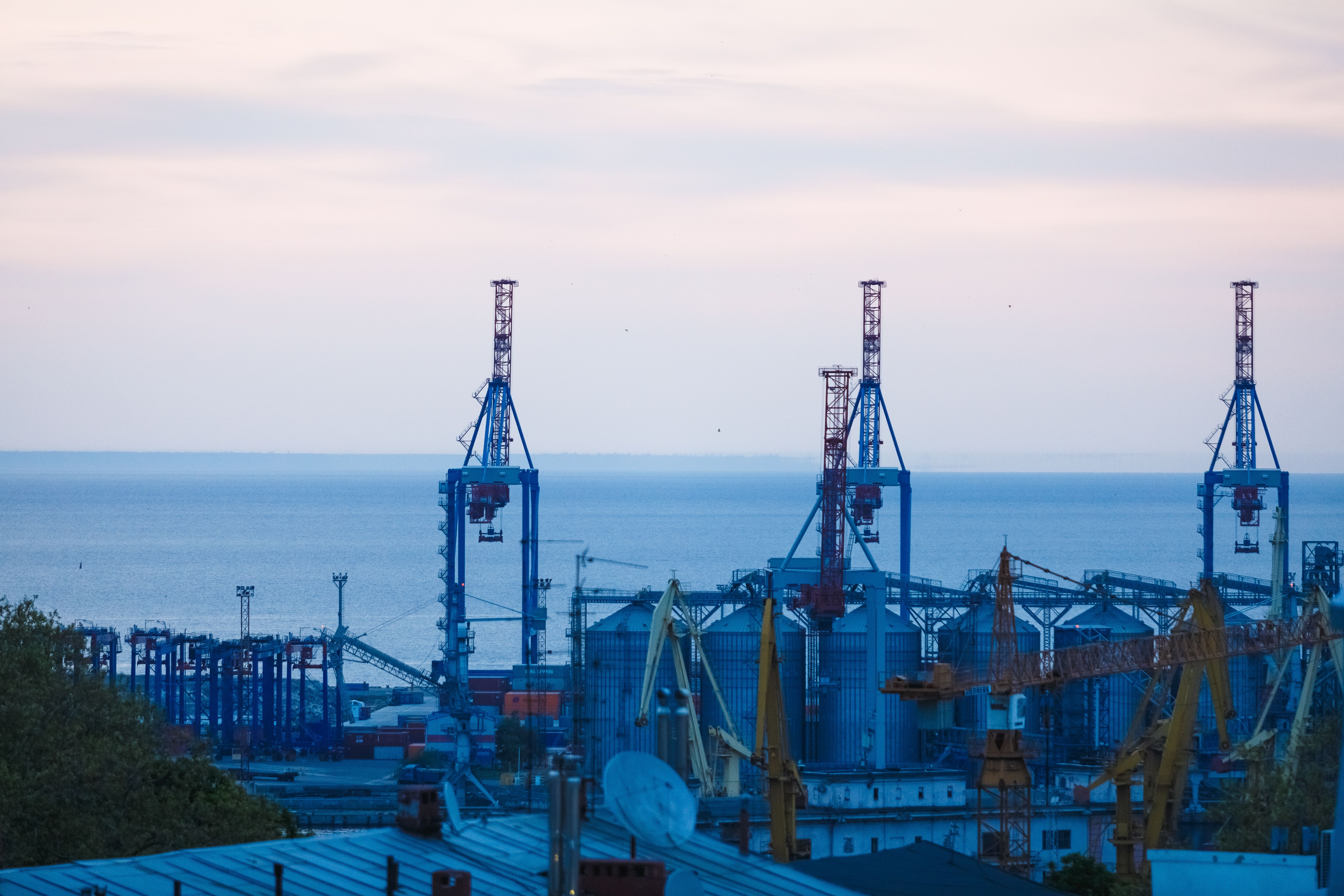 Росія обстрілює порти - Зеленський назвав, скільки об'єктів пошкоджено з літа 2023 - 24 Канал Росія обстрілює порти - Зеленський назвав, скільки об'єктів пошкоджено з літа 2023 - 24 Канал