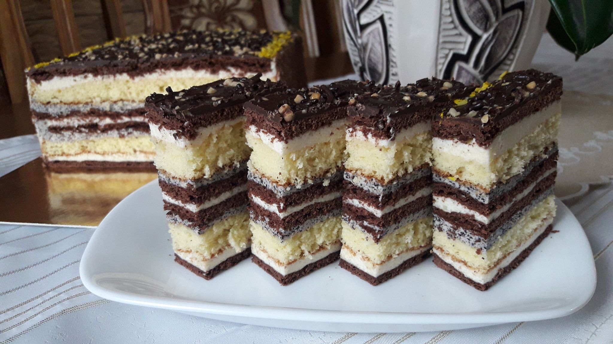 Пляцки - что означает это колоритное слово и украинское ли оно Пляцки - что означает это колоритное слово и украинское ли оно