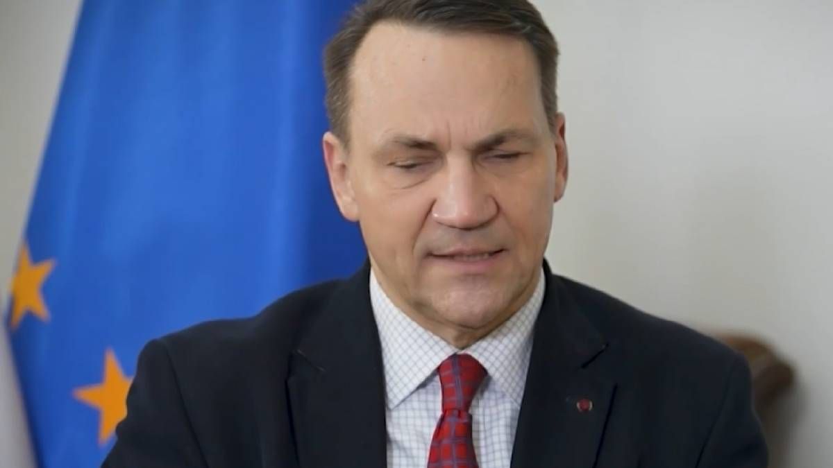 У Польщі зробили заяву щодо збиття цілей над Україною У Польщі зробили заяву щодо збиття цілей над Україною