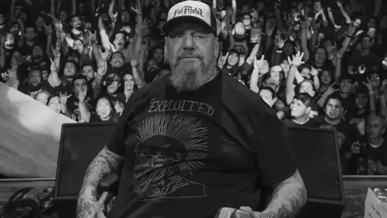 Пол Ди'Анно умер Пол Ди'Анно умер