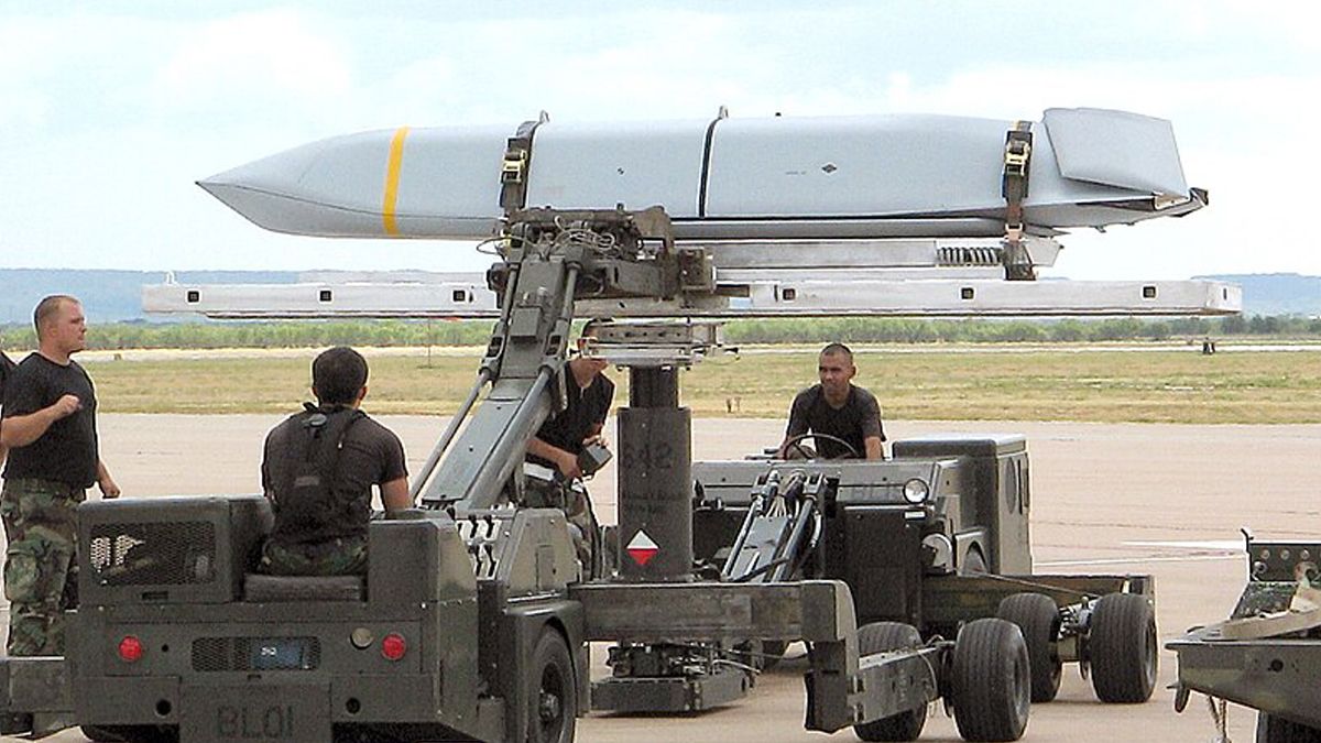 Что известно о JASSM Что известно о JASSM