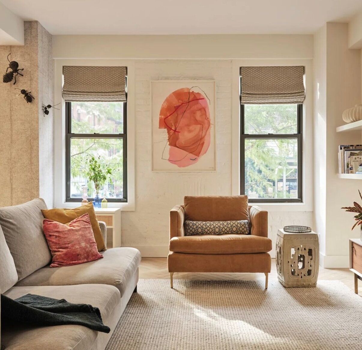 Карамельный оттенок станет самым популярным нейтральным цветом в интерьере 2025 года Карамельный оттенок станет самым популярным нейтральным цветом в интерьере 2025 года