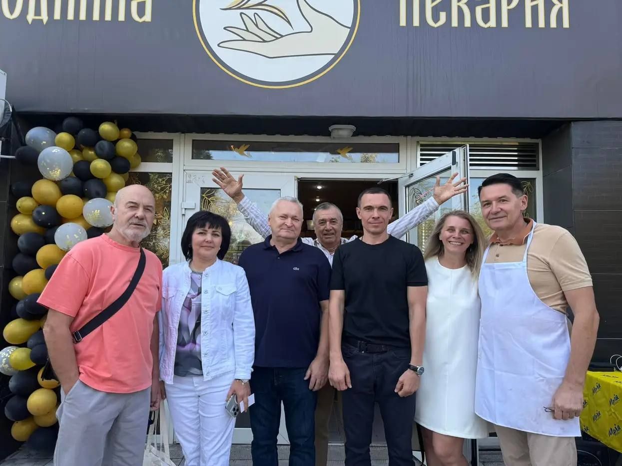 Як родина переселенців із Мелітополя відновила бізнес у Запоріжжі - Тренди Як родина переселенців із Мелітополя відновила бізнес у Запоріжжі - Тренди