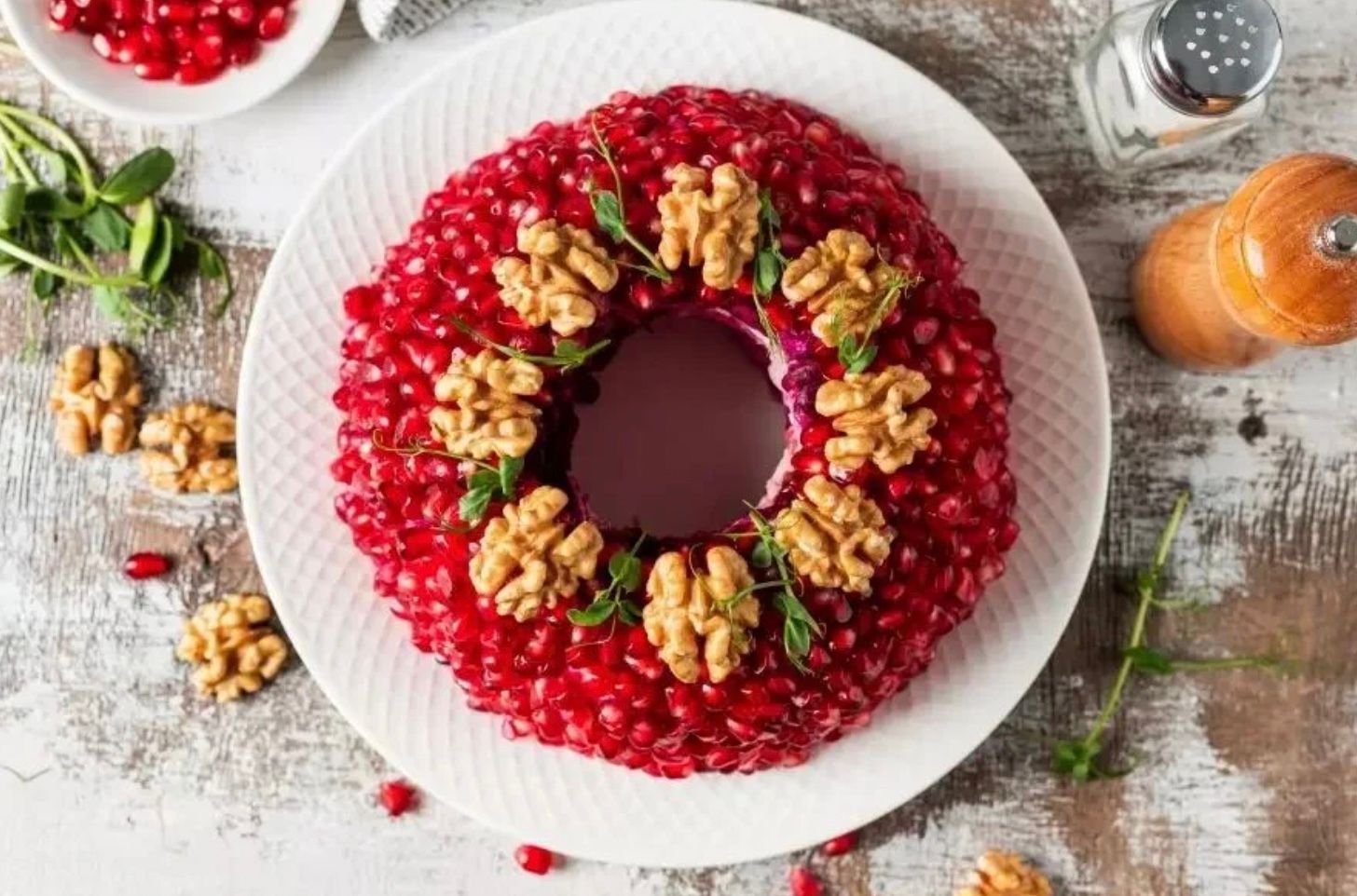 Салат "Гранатовый браслет" Салат "Гранатовый браслет"