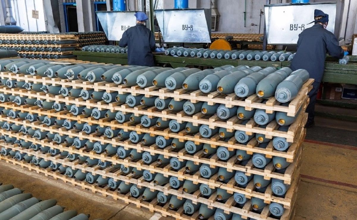 Россия производит в разы больше снарядов, чем ЕС Россия производит в разы больше снарядов, чем ЕС