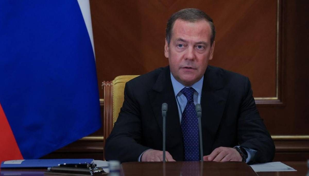 Дмитрий Медведев Дмитрий Медведев