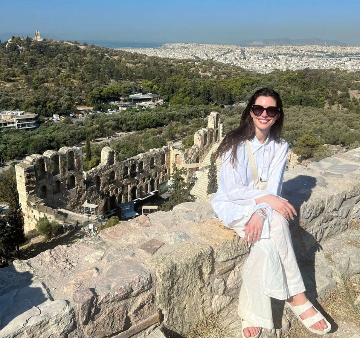 Спальня Енн Гетевей зачаровує простотою і стилем Спальня Енн Гетевей зачаровує простотою і стилем