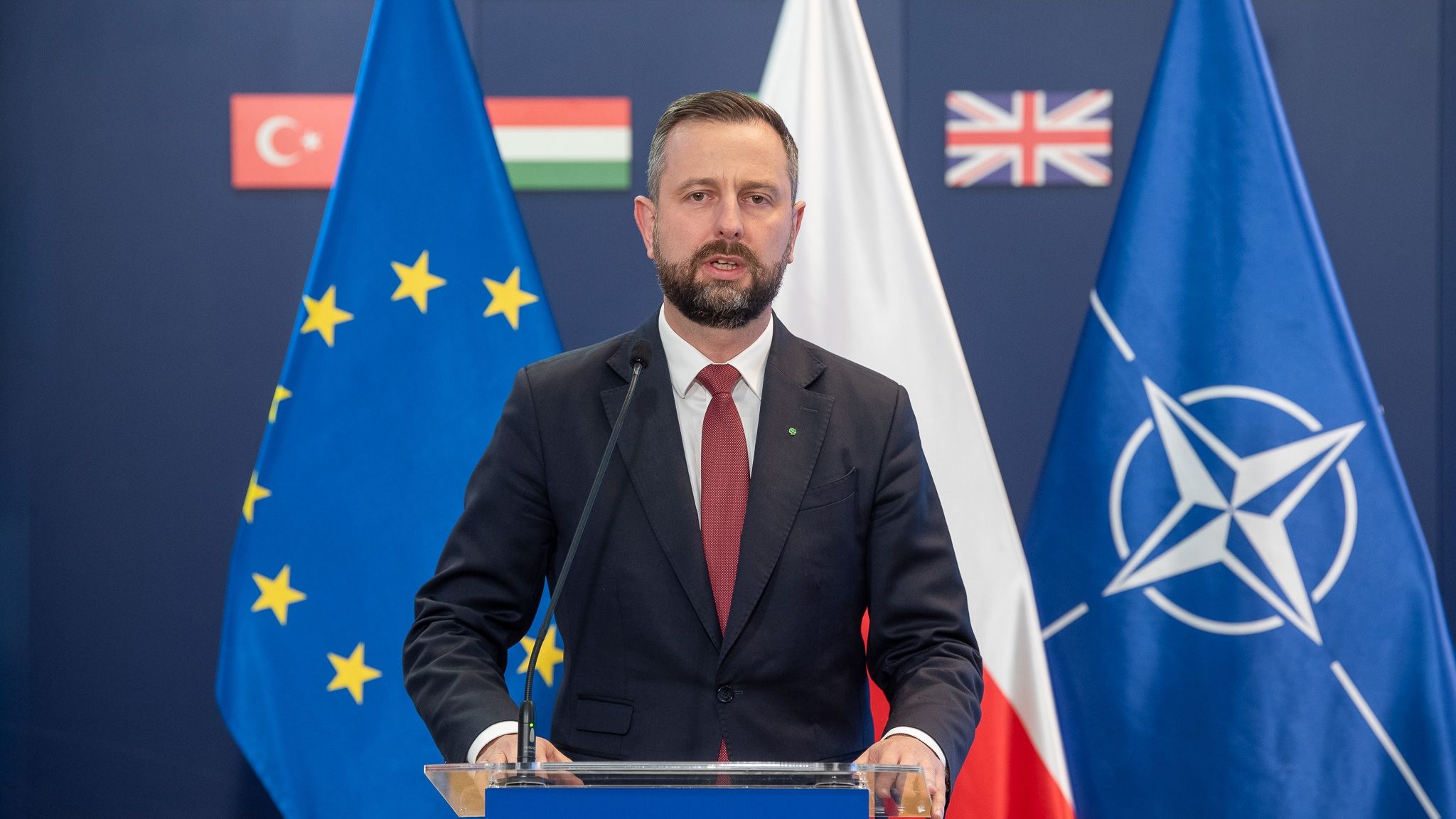 Обсуждают ли в Альянсе возможность отправки войск НАТО в Украину Обсуждают ли в Альянсе возможность отправки войск НАТО в Украину