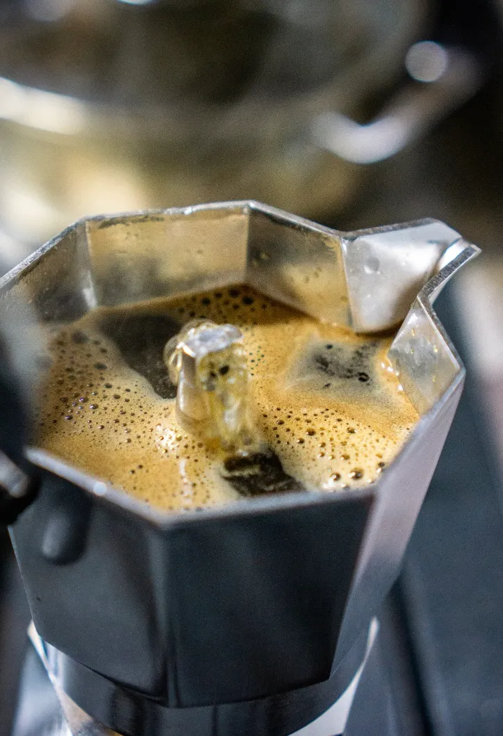 Как приготовить эспрессо в гейзерной кофеварке Как приготовить эспрессо в гейзерной кофеварке