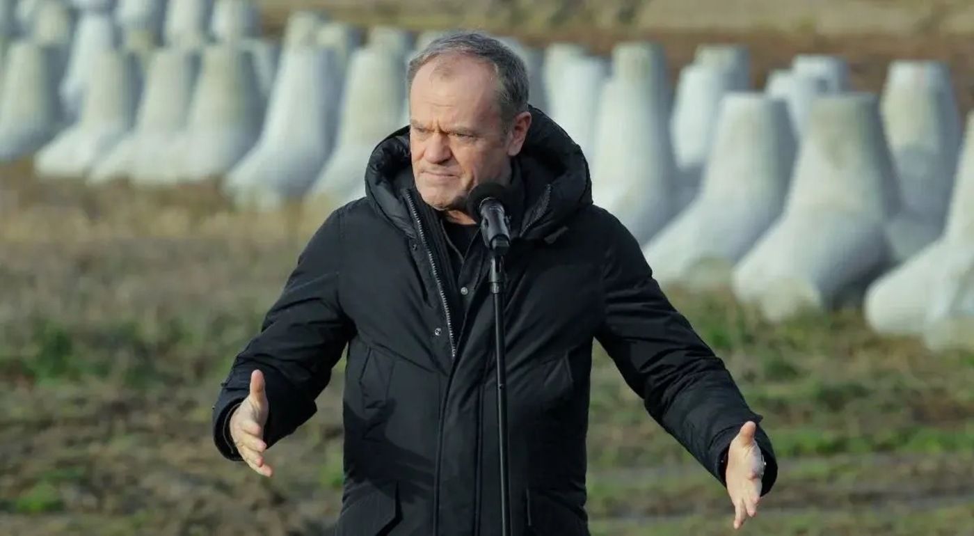 Туск відвідав Східний щит Туск відвідав Східний щит