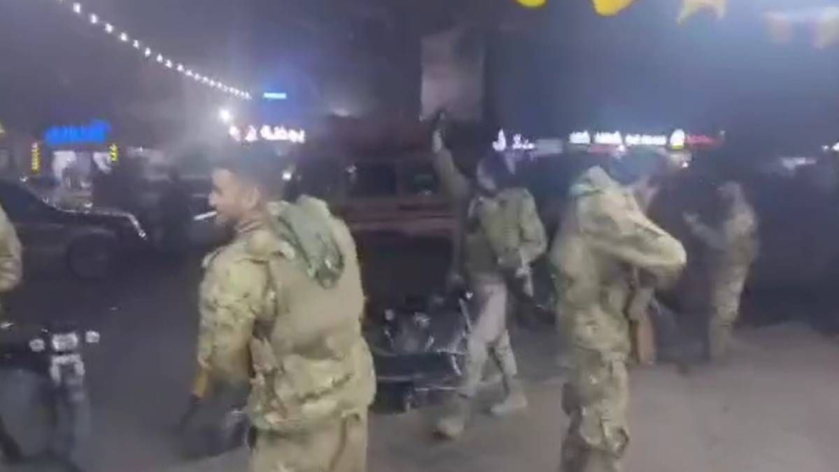 Сирийские военные могли совершить мятеж против Асада Сирийские военные могли совершить мятеж против Асада