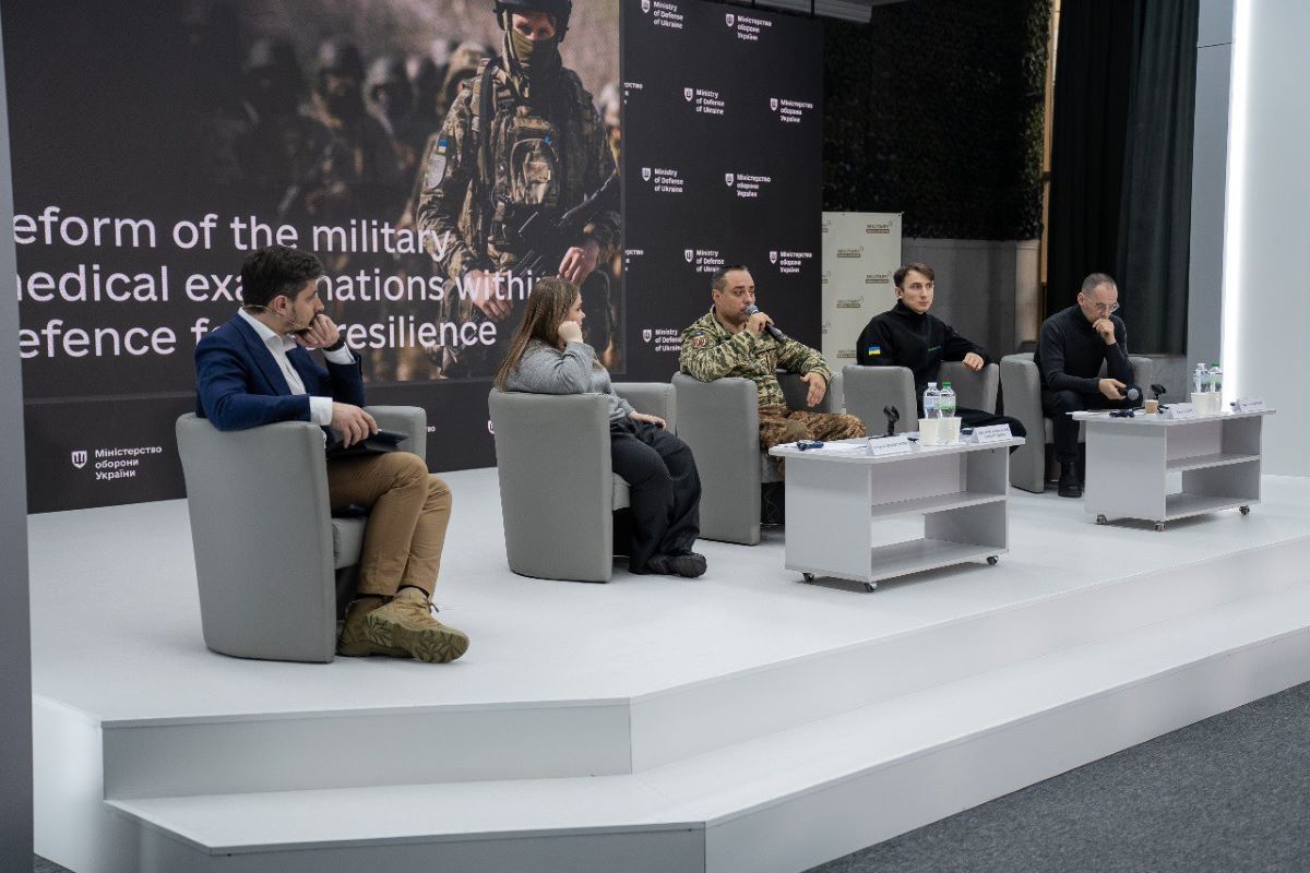 Міноборони з Мінохорони здоров’я представили проєкт реформи ВЛК - 24 Канал Міноборони з Мінохорони здоров’я представили проєкт реформи ВЛК - 24 Канал