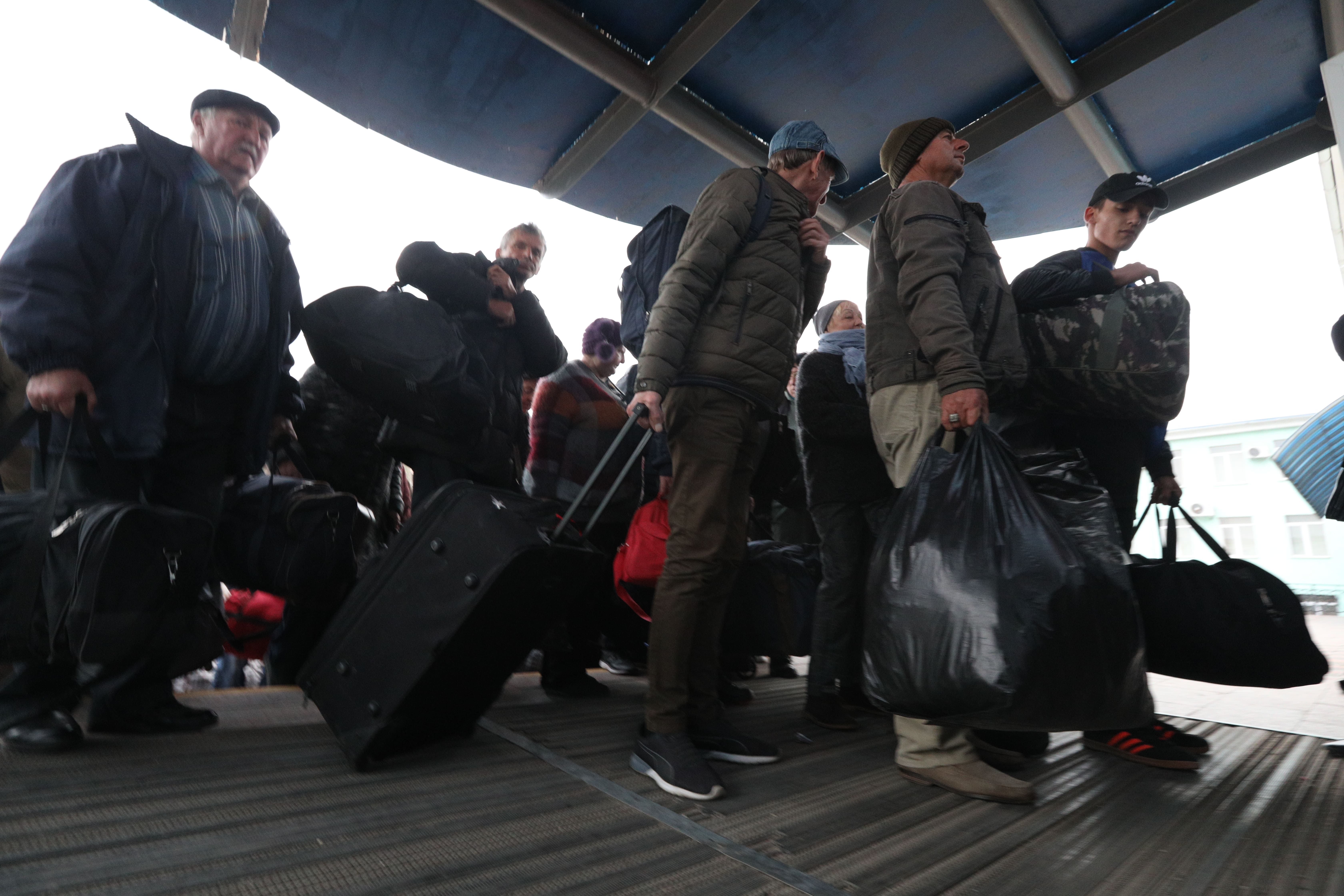 Выезд за границу Выезд за границу