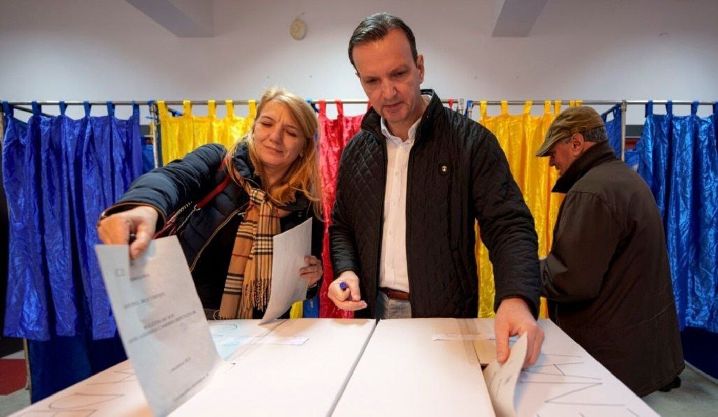 В Румынии состоялись парламентские выборы В Румынии состоялись парламентские выборы