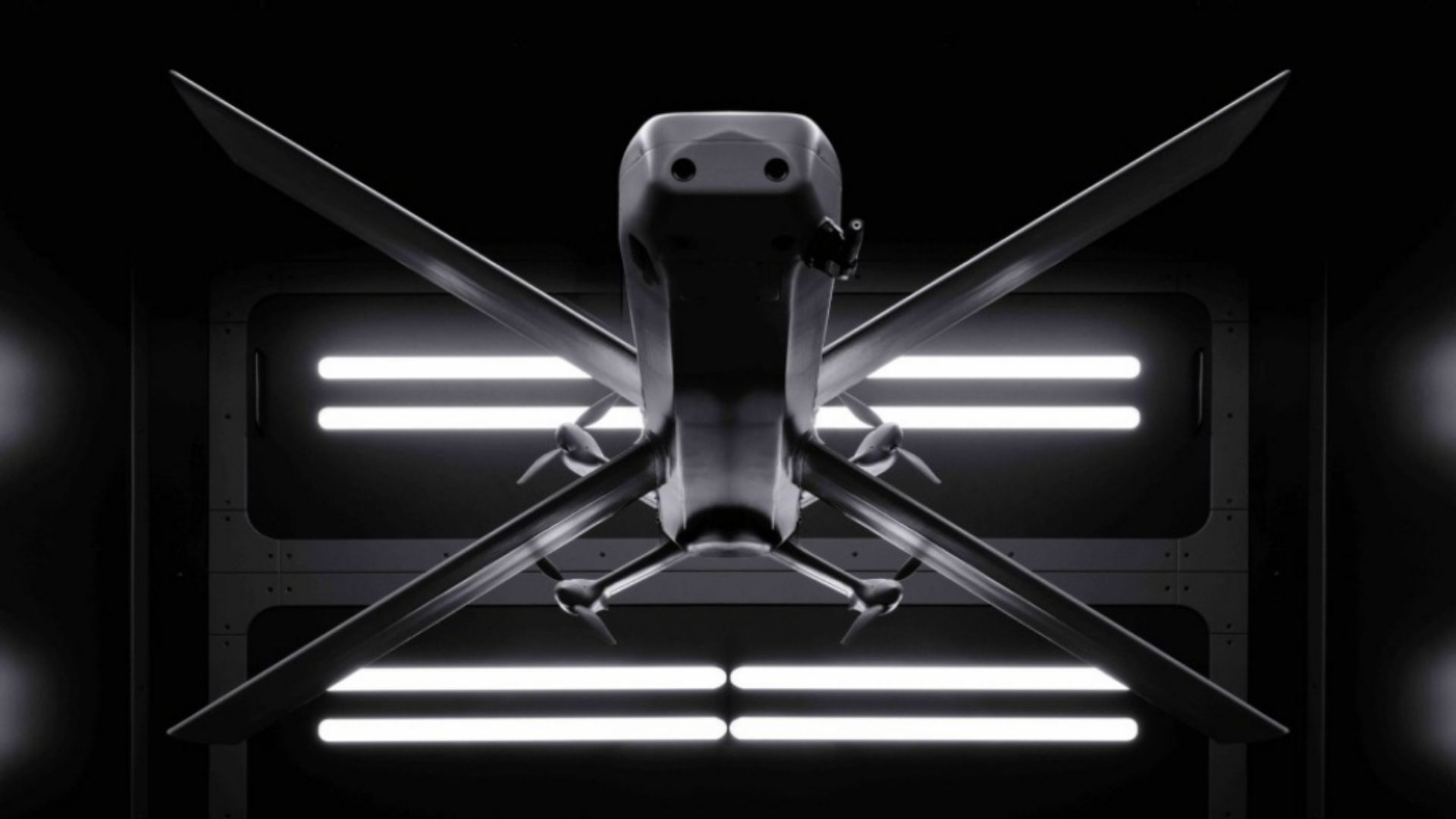 Німецька компанія Helsing представила ударний дрон HX-2 Німецька компанія Helsing представила ударний дрон HX-2