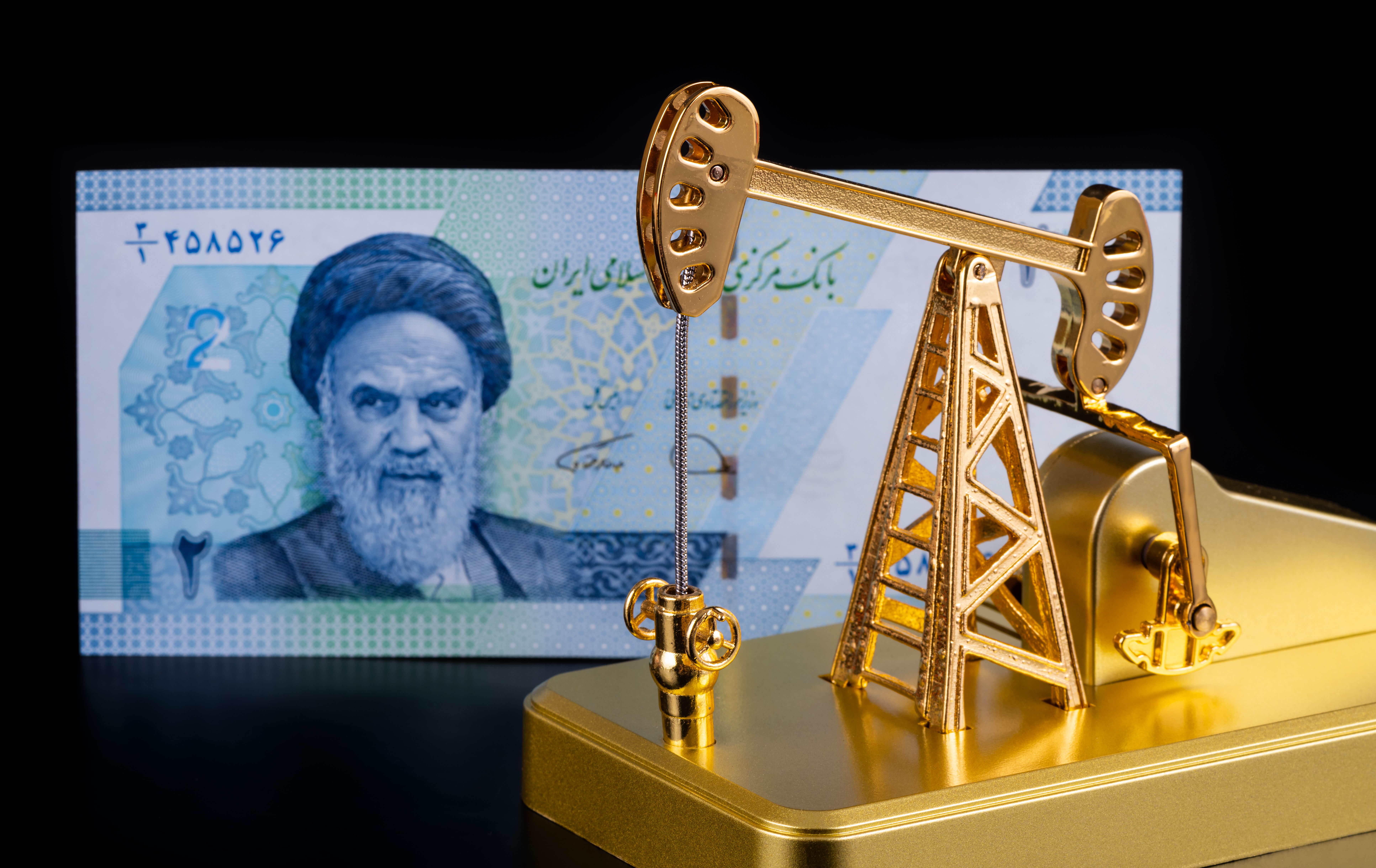 Иран поставляет мазут через Ирак Иран поставляет мазут через Ирак