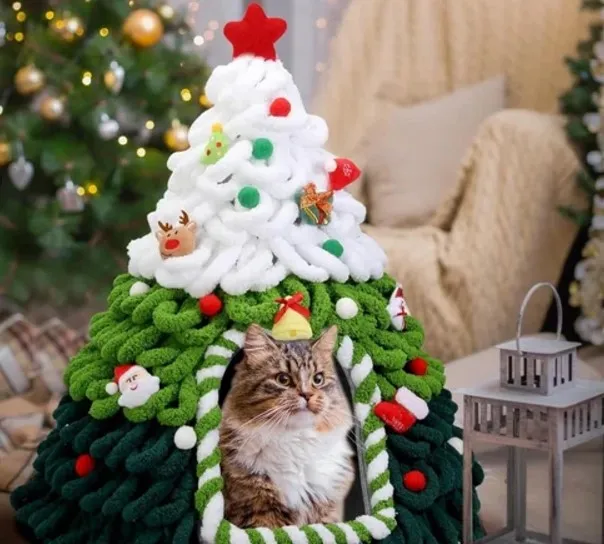 Домик для кота в форме елки Домик для кота в форме елки