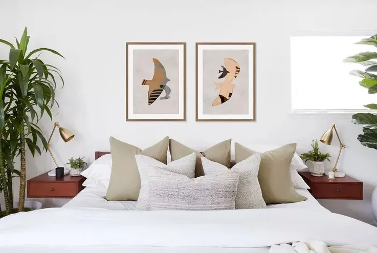 Картини у спальні Картини у спальні