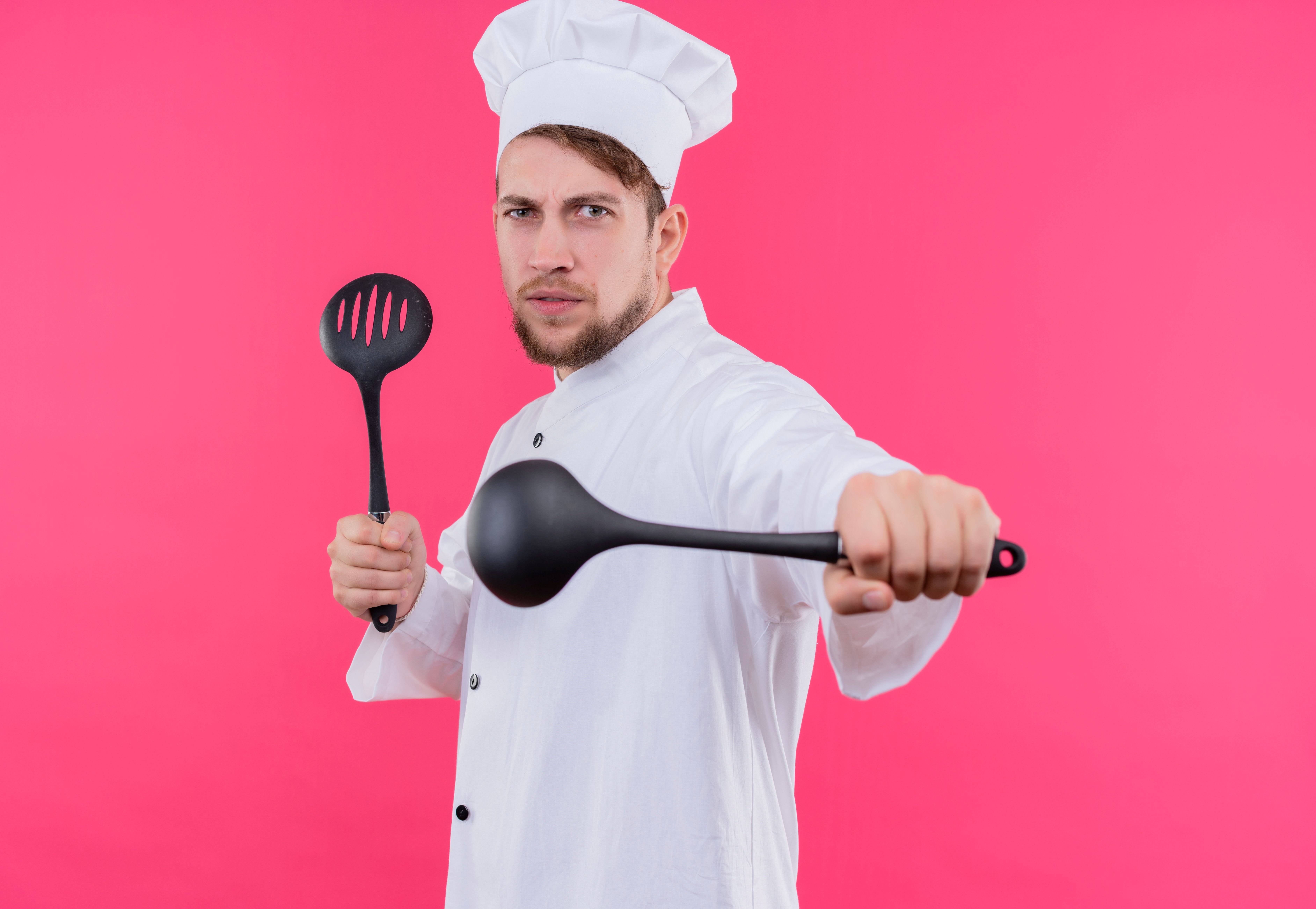 А як у вас називають велику ложку для рідини? А як у вас називають велику ложку для рідини?