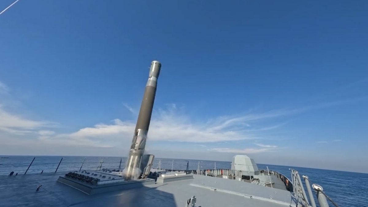 Россияне впервые показали вблизи пуски гиперзвуковых ракет "Циркон": почему это важно - 24 Канал Россияне впервые показали вблизи пуски гиперзвуковых ракет "Циркон": почему это важно - 24 Канал