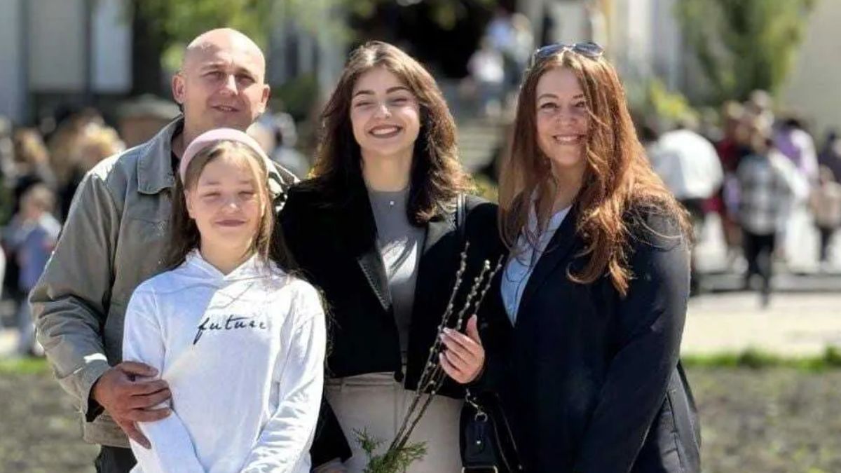 У нього залишилися двоє доньок: що відомо про Віталія Ременця, який загинув у Тернополі - 24 Канал У нього залишилися двоє доньок: що відомо про Віталія Ременця, який загинув у Тернополі - 24 Канал