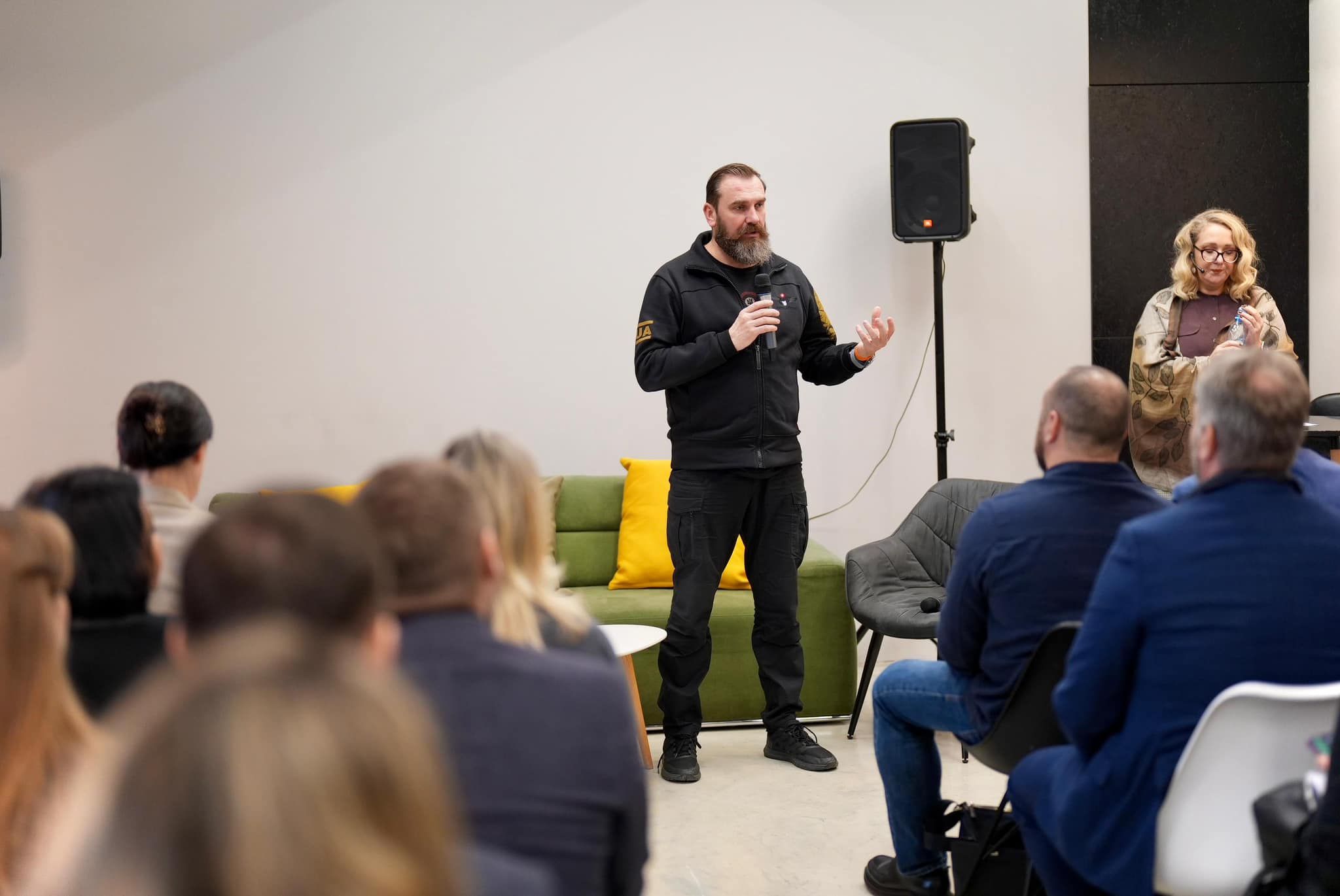 Оксен Лісовий презентував осітню платформу для ветеранів Оксен Лісовий презентував осітню платформу для ветеранів