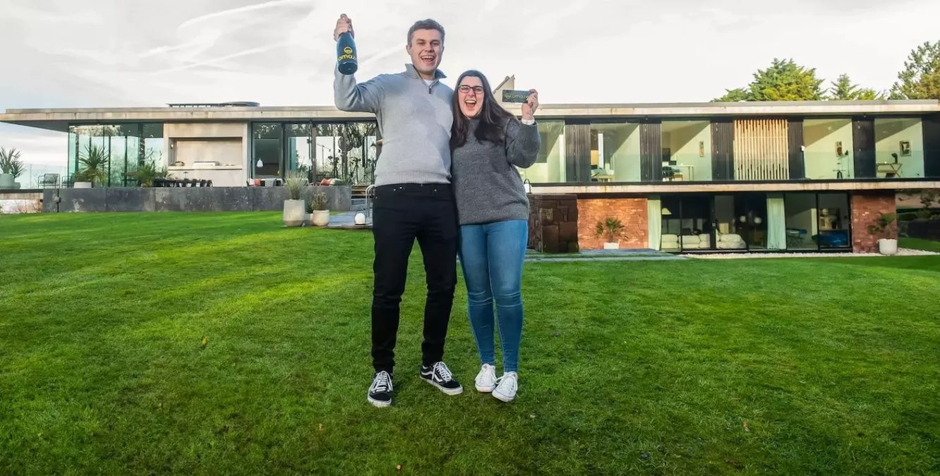 Пара выиграла дом за почти 4 миллиона долларов Пара выиграла дом за почти 4 миллиона долларов