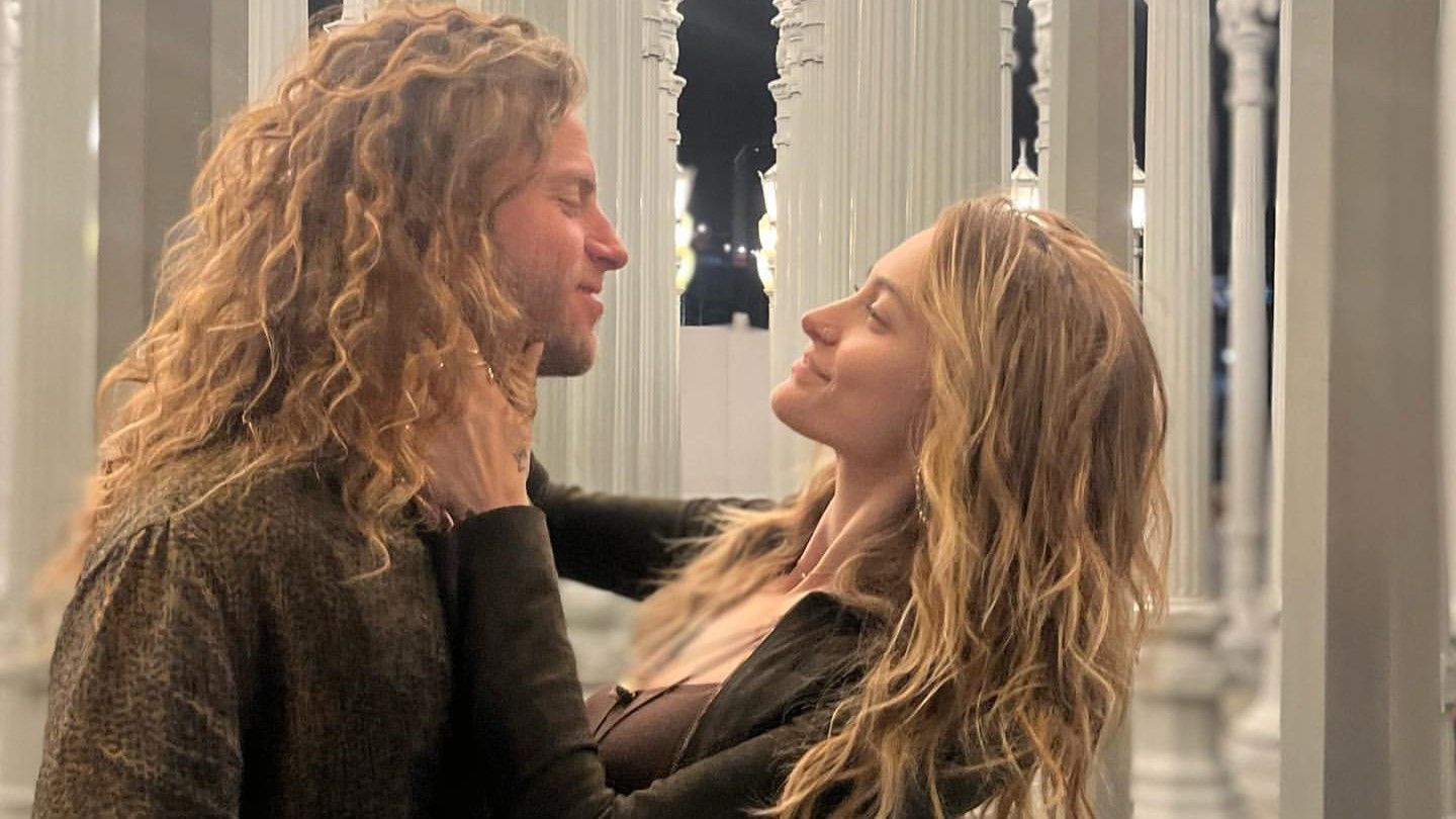 Пэрис Джексон и Джастин Лонг Пэрис Джексон и Джастин Лонг